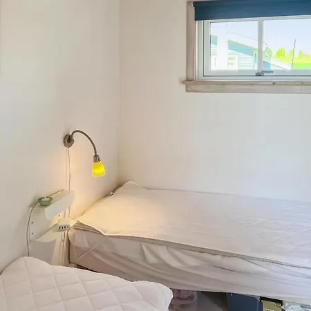 Carlie - 2-8km From The Sea By Interhome Gudhjem